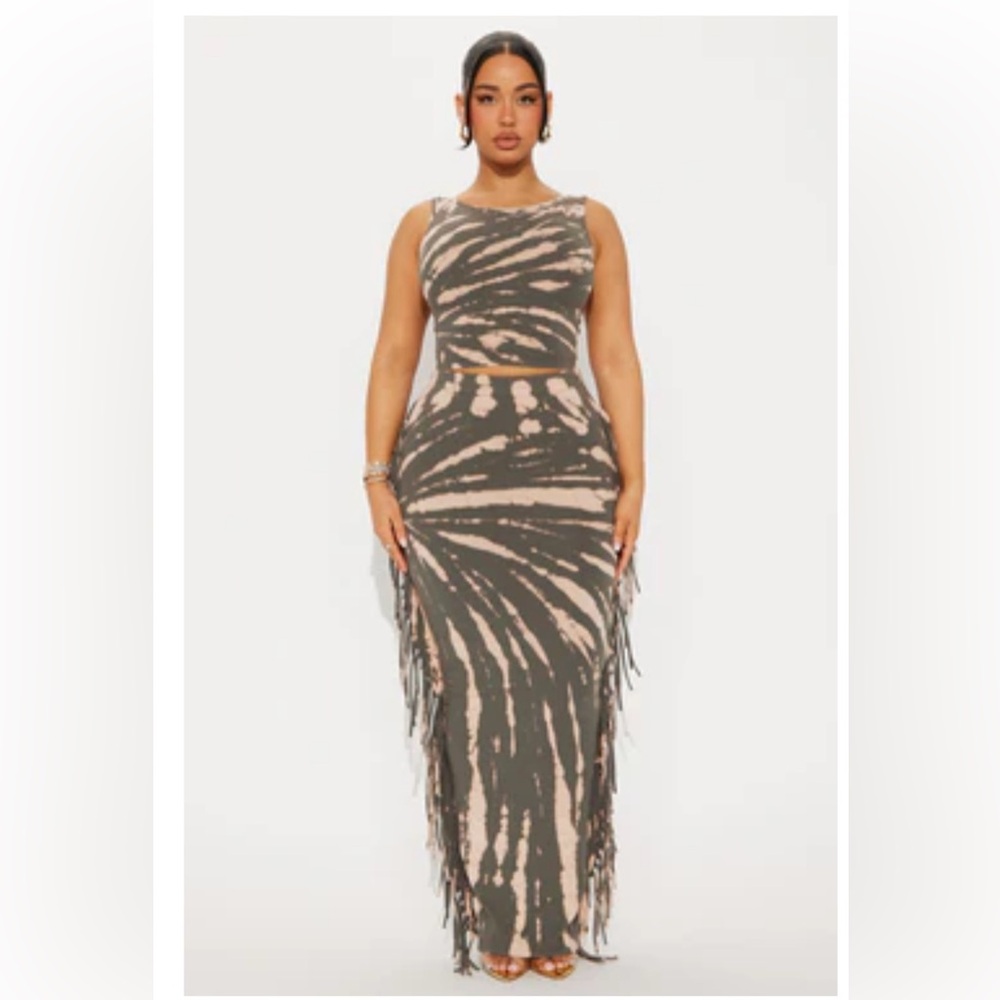 Fashion Nova Tye Dye maxi skirt set
